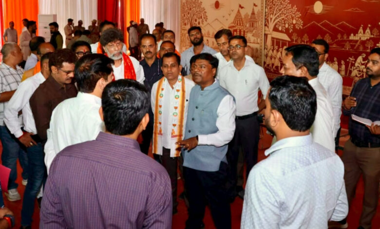 23 अक्टूबर को जगदलपुर आएंगी राष्ट्रपति द्रौपदी मुर्मु, मुरिया दरबार में होंगी शामिल, लालबाग मैदान में आमसभा को करेंगी संबोधित, वन मंत्री केदार कश्यप ने लिया तैयारियों का जायजा…..