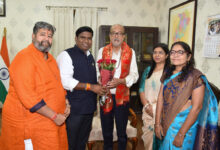 राज्यपाल रमेन डेका से कामधेनु विश्वविद्यालय के कार्य परिषद सदस्यों ने की भेंट, छत्तीसगढ़ के देशी गोवंश ‘कोसली’ के संरक्षण और संवर्धन पर हुई चर्चा….