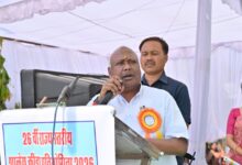 सांसद चिंतामणि महाराज ने सभी खिलाड़ियों से अपना सर्वश्रेष्ठ प्रदर्शन करने का किया आह्वान, सांसद महाराज ने बॉस्केट में बॉल डालकर किया 26 वीं राज्यस्तरीय शालेय क्रीड़ा प्रतियोगिता का शुभारंभ….