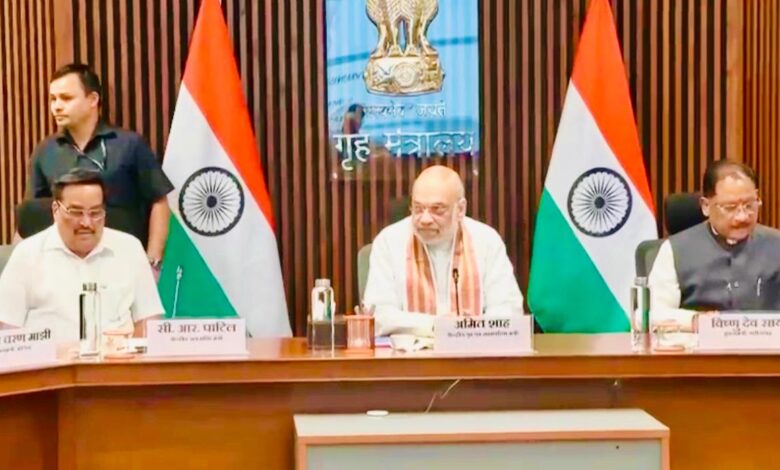 महानदी हमें बांटने वाली नहीं, दोनों राज्यों को जोड़ने वाली जीवनधारा : समाधान ऐसा हो जिसमें दोनों राज्यों की जीत हो – मुख्यमंत्री साय… महानदी हमें बांटने वाली नहीं, दोनों राज्यों को जोड़ने वाली जीवनधारा : समाधान ऐसा हो जिसमें दोनों राज्यों की जीत हो – मुख्यमंत्री साय…