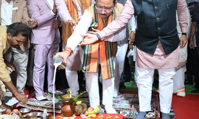 छत्तीसगढ़ मध्य भारत के बड़े मेडिकल हब के रूप में हो रहा विकसित: मुख्यमंत्री विष्णु देव साय…. छत्तीसगढ़ मध्य भारत के बड़े मेडिकल हब के रूप में हो रहा विकसित: मुख्यमंत्री विष्णु देव साय….