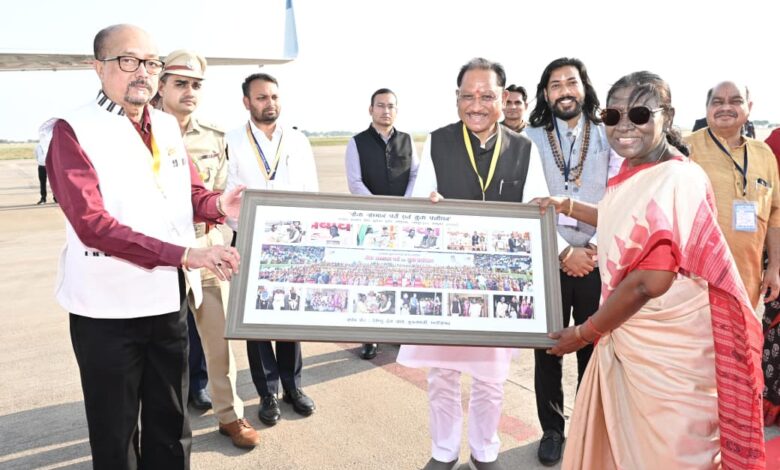 राष्ट्रपति द्रौपदी मुर्मु छत्तीसगढ़ प्रवास के पश्चात रायपुर से हुईं रवाना….