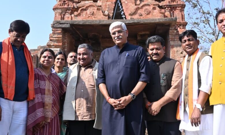 विश्व धरोहर बनने की ओर सिरपुर का ऐतिहासिक कदम, यूनेस्को की अस्थायी सूची में शामिल हुई छत्तीसगढ़ की प्राचीन सांस्कृतिक नगरी: संस्कृति मंत्री राजेश अग्रवाल….. विश्व धरोहर बनने की ओर सिरपुर का ऐतिहासिक कदम, यूनेस्को की अस्थायी सूची में शामिल हुई छत्तीसगढ़ की प्राचीन सांस्कृतिक नगरी: संस्कृति मंत्री राजेश अग्रवाल…..