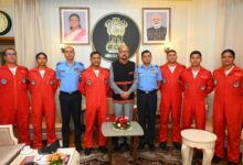 राज्यपाल रमेन डेका से एयर ऑफिसर कमांडिंग नंदा कुमार बाला ने की सौजन्य भेंट…..