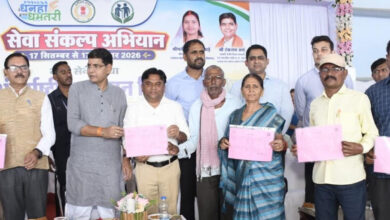 ‘सेवा संकल्प अभियान’ के तहत अंतर्राष्ट्रीय वृद्धजन दिवस पर 500 बुजुर्गों का सम्मान, मंत्री टंक राम वर्मा बोले- वरिष्ठजनों का अनुभव और संस्कार समाज की अमूल्य धरोहर….. ‘सेवा संकल्प अभियान’ के तहत अंतर्राष्ट्रीय वृद्धजन दिवस पर 500 बुजुर्गों का सम्मान, मंत्री टंक राम वर्मा बोले- वरिष्ठजनों का अनुभव और संस्कार समाज की अमूल्य धरोहर…..