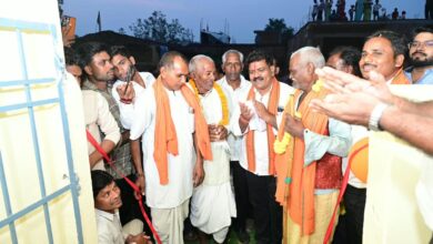 भलपहरी और अचानकपुर में ग्रामीणों के बीच पहुंचे उप मुख्यमंत्री विजय शर्मा, दी 48 लाख रुपए के विकास कार्यों की सौगात…… भलपहरी और अचानकपुर में ग्रामीणों के बीच पहुंचे उप मुख्यमंत्री विजय शर्मा, दी 48 लाख रुपए के विकास कार्यों की सौगात……