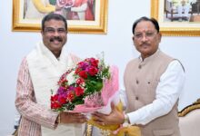 मुख्यमंत्री विष्णु देव साय से सांसद धर्मेंद्र प्रधान ने की शिष्टाचार भेंट…