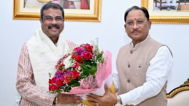मुख्यमंत्री विष्णु देव साय से सांसद धर्मेंद्र प्रधान ने की शिष्टाचार भेंट…
